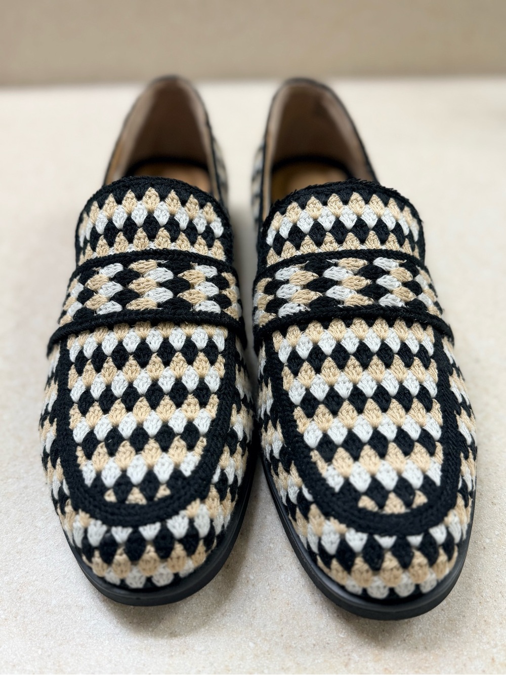 NWOT Kelly & Katie Black, White & Tan Woven Penny Loafers Balac Sz 10M
